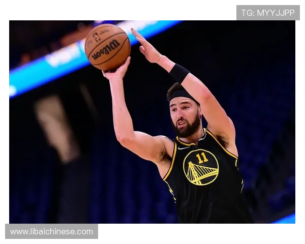 勇士大胜热火球员评分六优三平